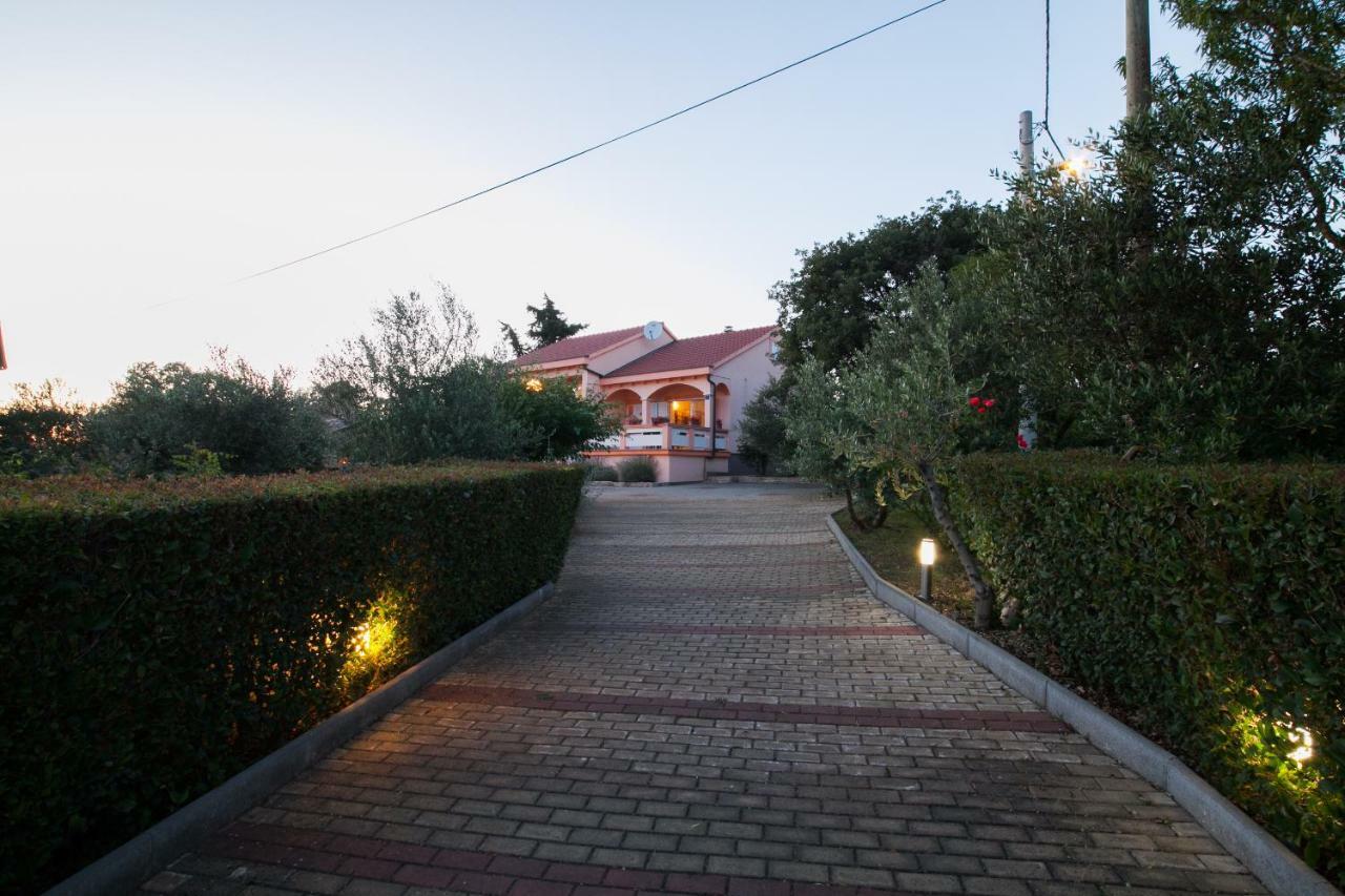 Holiday Home Antonio Dracevac Ninski Eksteriør billede
